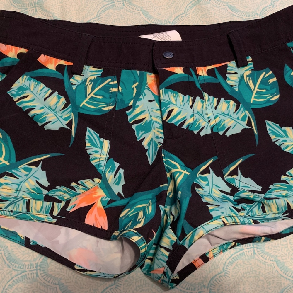 Roxy Shorts